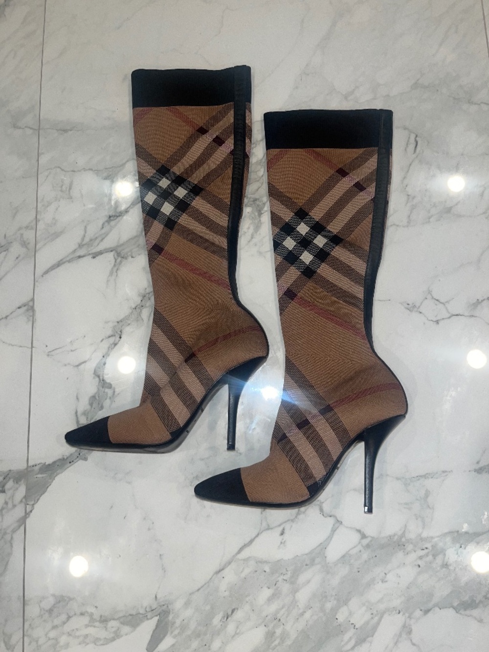 Burberry Dolman Check Knit Boots. Birch Brown